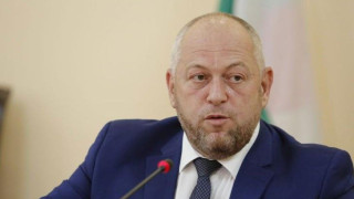 На вниманието на КПКОНПИ и ДАНС: Зам.-министърът на транспорта Красимир Папукчийски източил над 32 млн. лв. от държавните железници