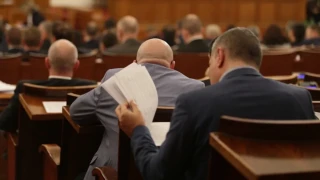 Аферите на Мата Хари. Съдийка – помагачка, рекет над топ журналистка, бой между двама министри… (СНИМКИ)