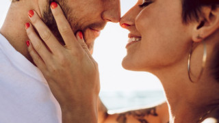 Те ще се „къпят” в любов през юли!(Кои зодии ще срещнат сродната си душа)