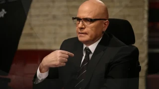 Слави Трифонов бесен: Колко ще продължи това?! (виж как изригна)