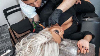 Андреа бори депресията от раздялата с Кобрата с татуси (Фото)