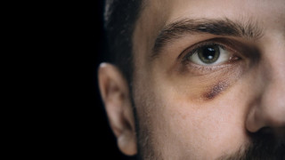 Пловдивски адвокат втрещи: Стига с това насилие над жени! Мъжете са много по-тормозени, но мълчат! (виж тук)