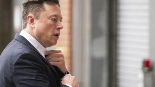 Разбулиха мистерията за българина до Илон Мъск (Вижте кой е - Фото)