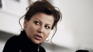 Бомба: Илиана Раева разплака журналистка! (още подробности)