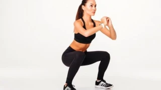 Правете само по 100 клека всеки ден и след месец няма да се познаете!