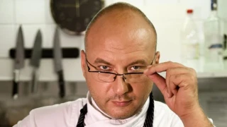 Крах: Любовта съсипа шеф Манчев, губи 3 милиона при развод! (новата му чака момче от него - виж тук)