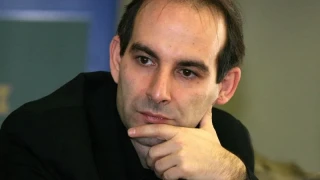 Петър Волгин бесен: Позор! Кой е Ивайло със/без самолета, че медиите ни облъчват с него?!