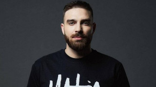 Честито: Тото от СкандаУ вече е най-щастливият мъж! (още му е трудно да повярва - виж тук)