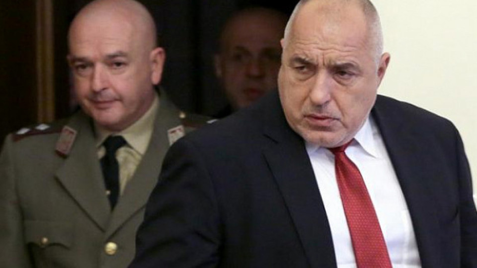 Журналистка хвърли бомбата: Борисов прави ген. Мутафчийски здравен министър! (виж тук)
