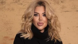 Бизнесдамата Ваня Червенкова се върна в детството! (ето коя е любимата й книга)