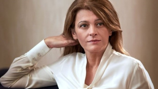 Десислава Радева свещена крава ли е?! (виж кой зададе скандално този въпрос)