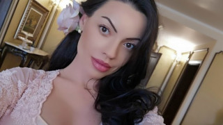 Славея Сиракова: Сарказмът е за интелигентните, за другите остава...! (виж тук)