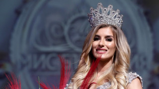 Мрежата завря: Сравняват новата Мис България 2017 с орел, кон, руски поялник и...! (виж шокиращите коментари + СНИМКИ на Тамара)