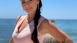 Край на безпаричието: Наталия Кобилкина знае как! (виж тук)