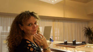 Мариела Нордел търси помощ за бременно момиче, самотен родител! (виж тук)