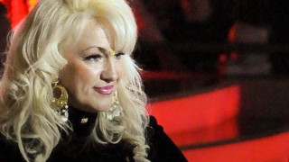 Смеем й се, но двете рецепти на Сашка Васева наистина борят вирусите! (няма и помен от болно гърло, кашлица и температура)