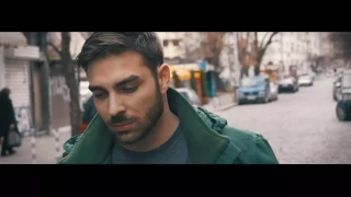 Луд ли е:! А той се забива с Алекс Богданска (МНОГО СНИМКИ на хубавата Яна)