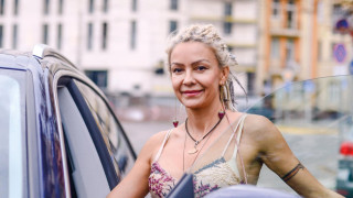 Жената на Джуди Халваджиян пустосва в мрежата! (виж кого подреди жестоко)