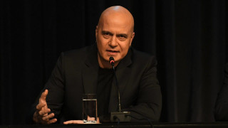 Преди минути: Слави Трифонов побесня! (виж гнева му тук)