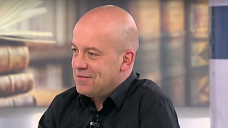 Иво Сиромахов зашлеви звучна плесница на родните Випове! (попиля ги)