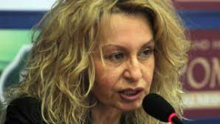 Беновска изригна: Тръмп, Борисов, Радев или Ламбо е по-важен днес?! (виж тук)