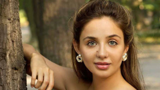 Елен Колева копнее за мъж и истинска любов! (още подробности)