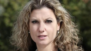 Миролюба Бенатова захапа Борисов: Цупи се като малко дете! (още подробности)