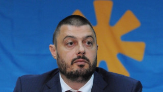 Бареков: Ето ги лъжите и манипулациите на кандидатите за кметове! (виж тук)