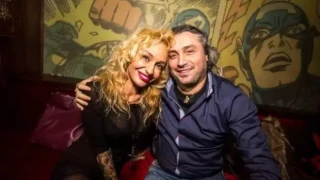 Бомба: Жената на Халваджиян попиля кифлите и тъпаците в мрежата! (виж тук)