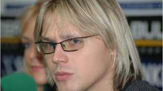 Браво! Вижте какво причиняват на убиеца Максим Стависки /ВИДЕО/