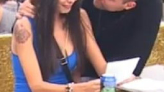 Спиндермаан се изгаври с Лияна и Венета Райкова!