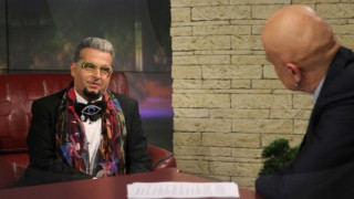 Слави се изгаври с Евгени Минчев!