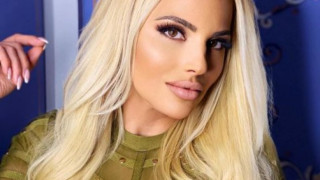 Последната жена на Нончо Воденичаров - хит във Фейсбук