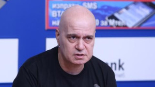 12 дни преди края на шоуто: Слави Трифонов разбуни духовете! (виж тук)