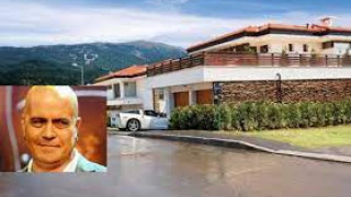 Параноя: Слави Трифонов влиза в дома си с пръстов отпечатък! (ето причината)