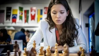 Защо Америка подпомага шахматната ни звезда Белослава, а България нехае?