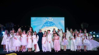 Наши красавици пребориха конкуренция от 40 деца на конкурса Little Miss World в Дубай