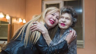Дъщерята на Стоянка Мутафова: Гонят ме от апартамента на мама!