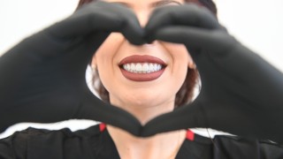 Снежно бяла усмивка у дома – мисията възможна