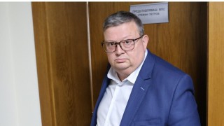 Цацаров: Не познавам Нотариуса, атакуват ме заради делото Полфрийман