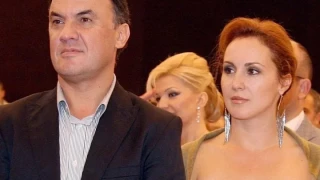 Мария Петрова не иска развод с Борислав Михайлов, макар че й слага рога, за да не изгуби финансовите облаги