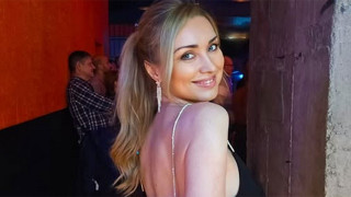 АМИ, ЕВАЛА!! Галя от „Каризма“ написа точното си меню, с което свали 15 килограма! (изглежда с 20 години по-млада - СНИМКИ)