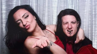 Лесбийката Тоника от „Хелс Китчън“ заживя на морето с гаджето: Абигейл ми прости забежките, обожаваме се! (ВИЖ ТУК)