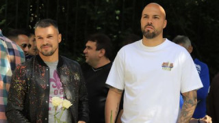 Малката Перука без стотинка – подаръците на Николета го оставили гол като пушка
