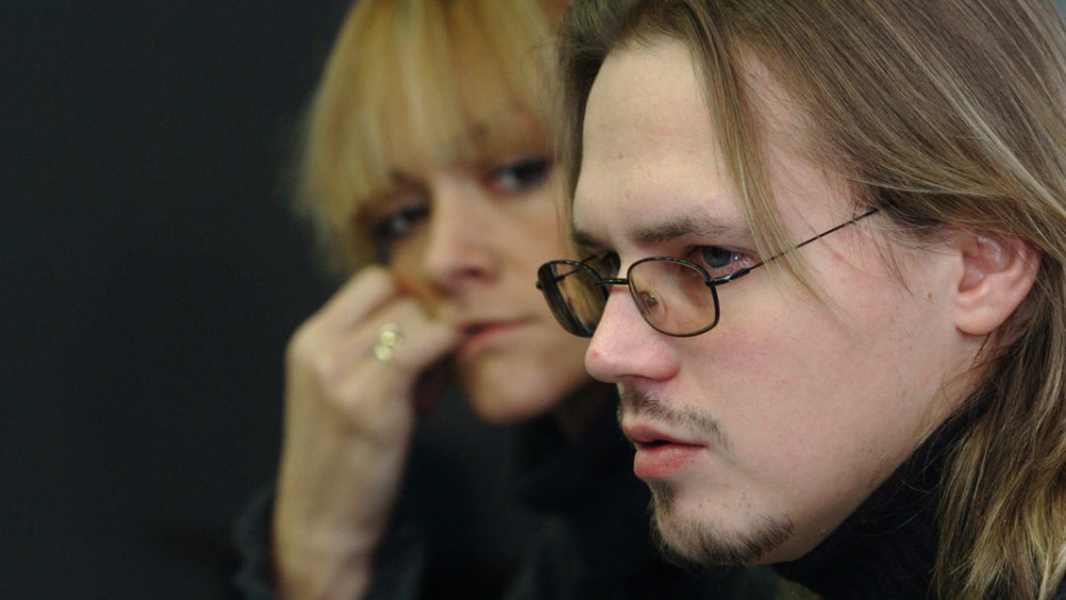 Денкова и Стависки намериха какво да авантосат дори след бедствието, сполетяло Царево