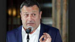 Димитър Рачков уплаши феновете: Развивам всякакви болести!