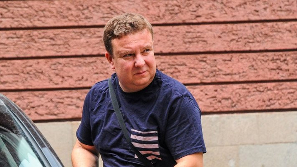 Звездата от „Комиците“, „Столичани в повече“ и Народния театър Васил Драганов навръх 50-годишния си юбилей: Поставил съм си за цел да притеснявам враговете си още половин век