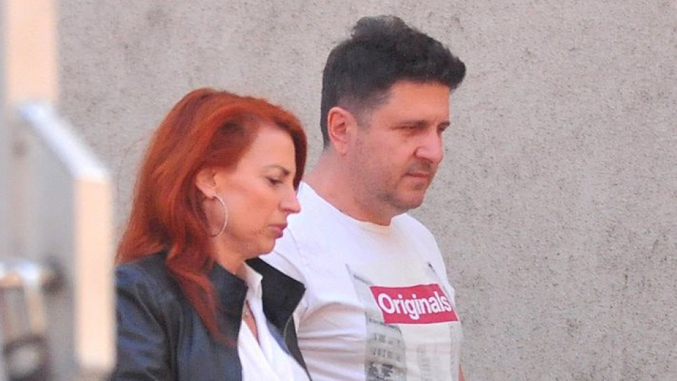 ПИСНА Й!! Елеонора към Блатечки: Не смяташ ли, че премина границата?! (още за скандала)