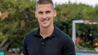 Ергенът Петър изобщо не страда от предателството на Кристина (Ето с какво се похвали)