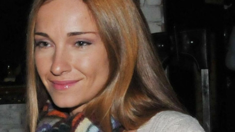 Алекс Раева се превърнала в лъжкиня заради мустака, който имала